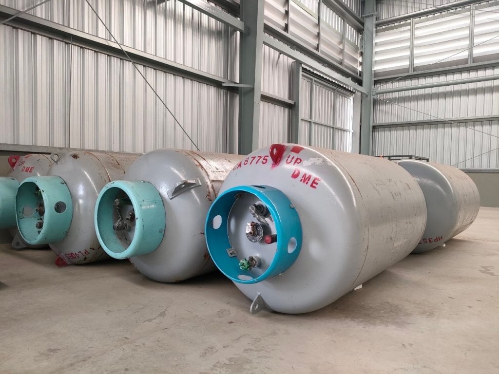 Dimethyl ether (DME) in cylinder or ton tank 1000 L