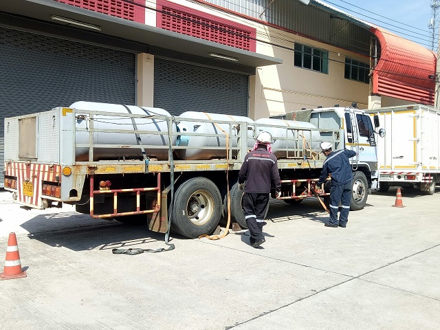 Tank delivery with safety